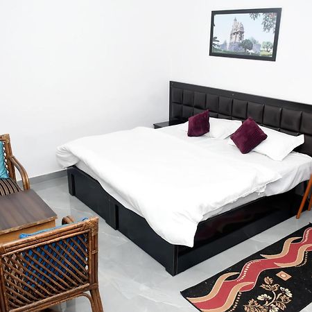 Khajuraho Glory Homestay מראה חיצוני תמונה