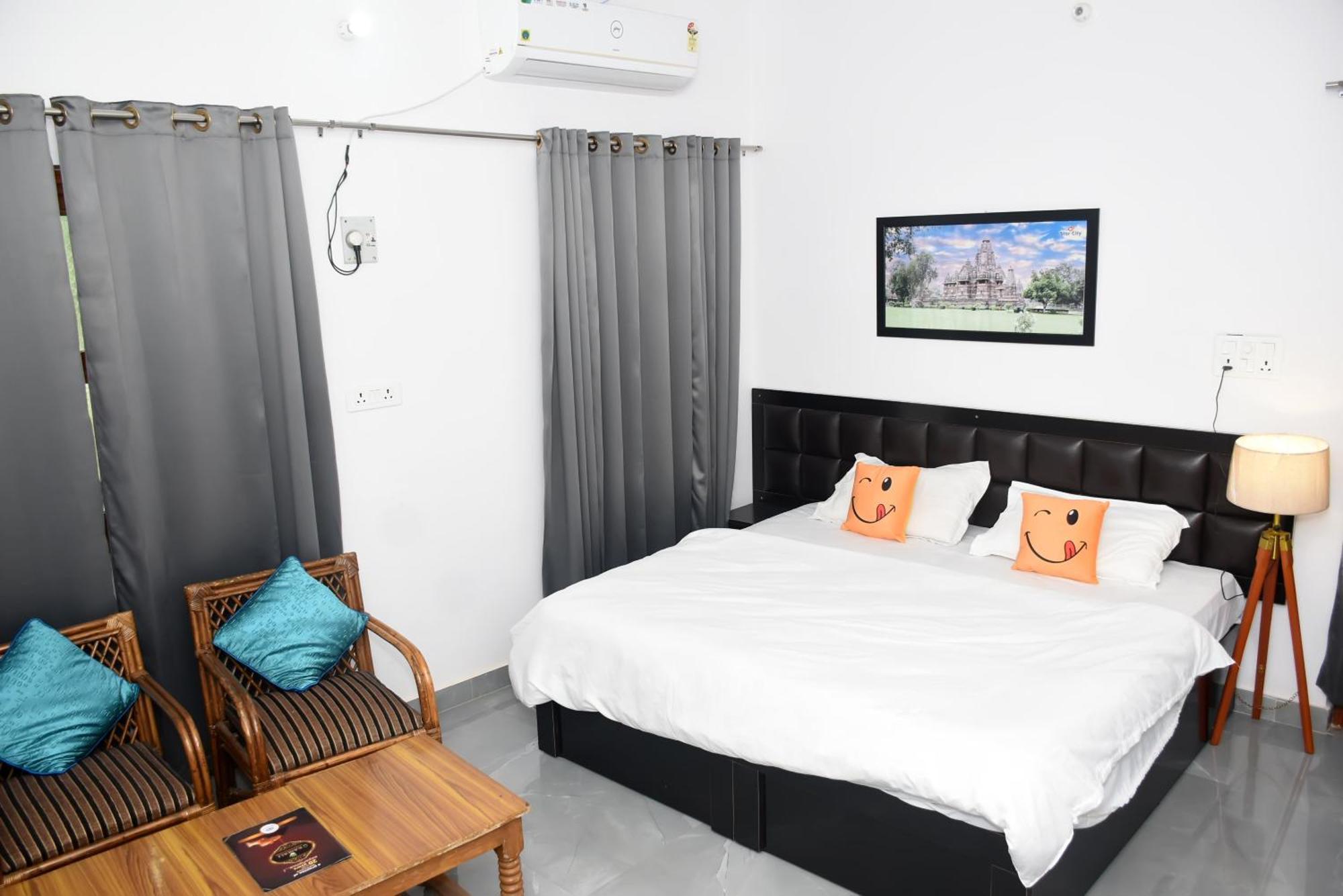 Khajuraho Glory Homestay מראה חיצוני תמונה